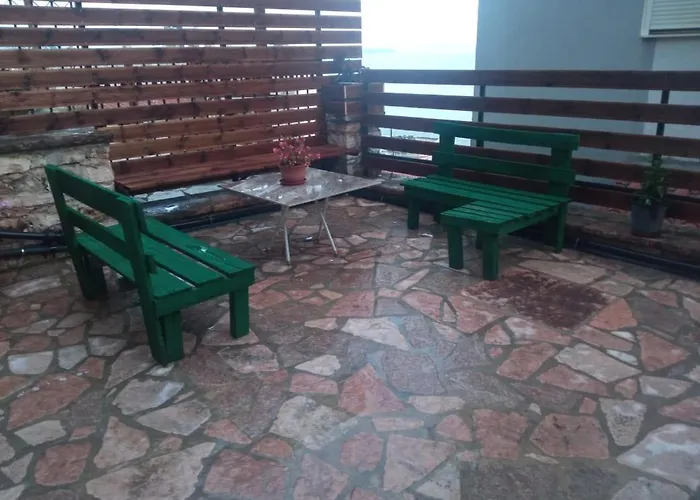 View E & I * Saranda