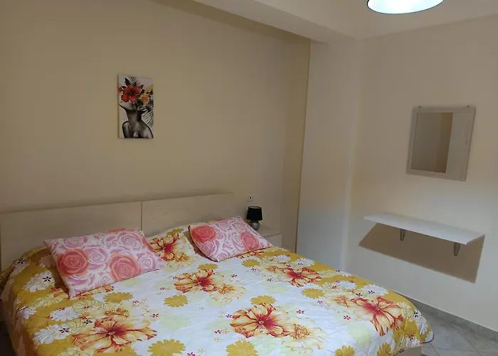 View E & I * Saranda