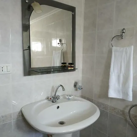 View E & I * Sarandë