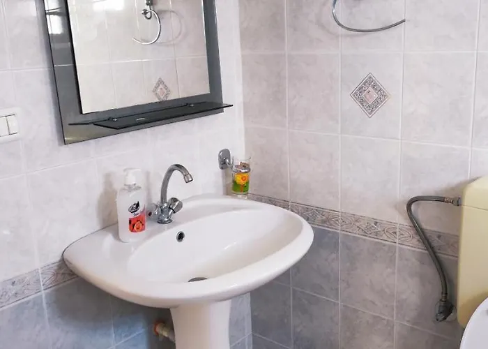 View E & I * Saranda